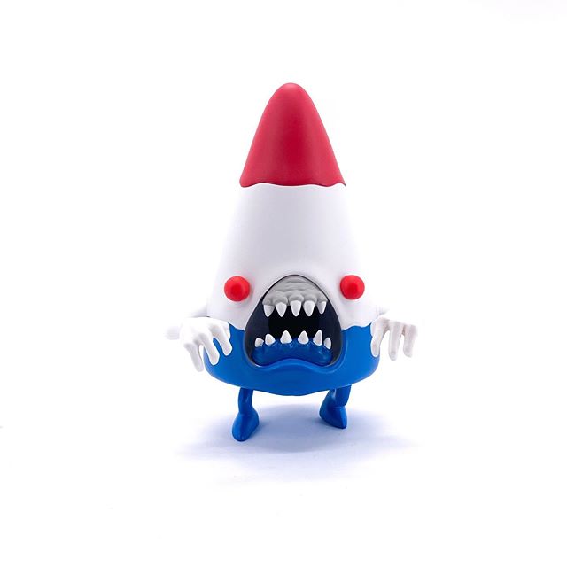 Candy Cornelius vinyl art toy. Red, White and Blue by Alex Pardee x 3DRetro.