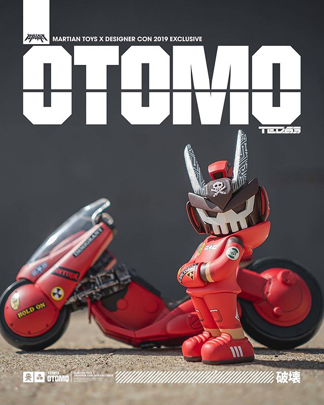 OTOMO TEQ63 vinyl art toy by QUICCS and Martian Toys