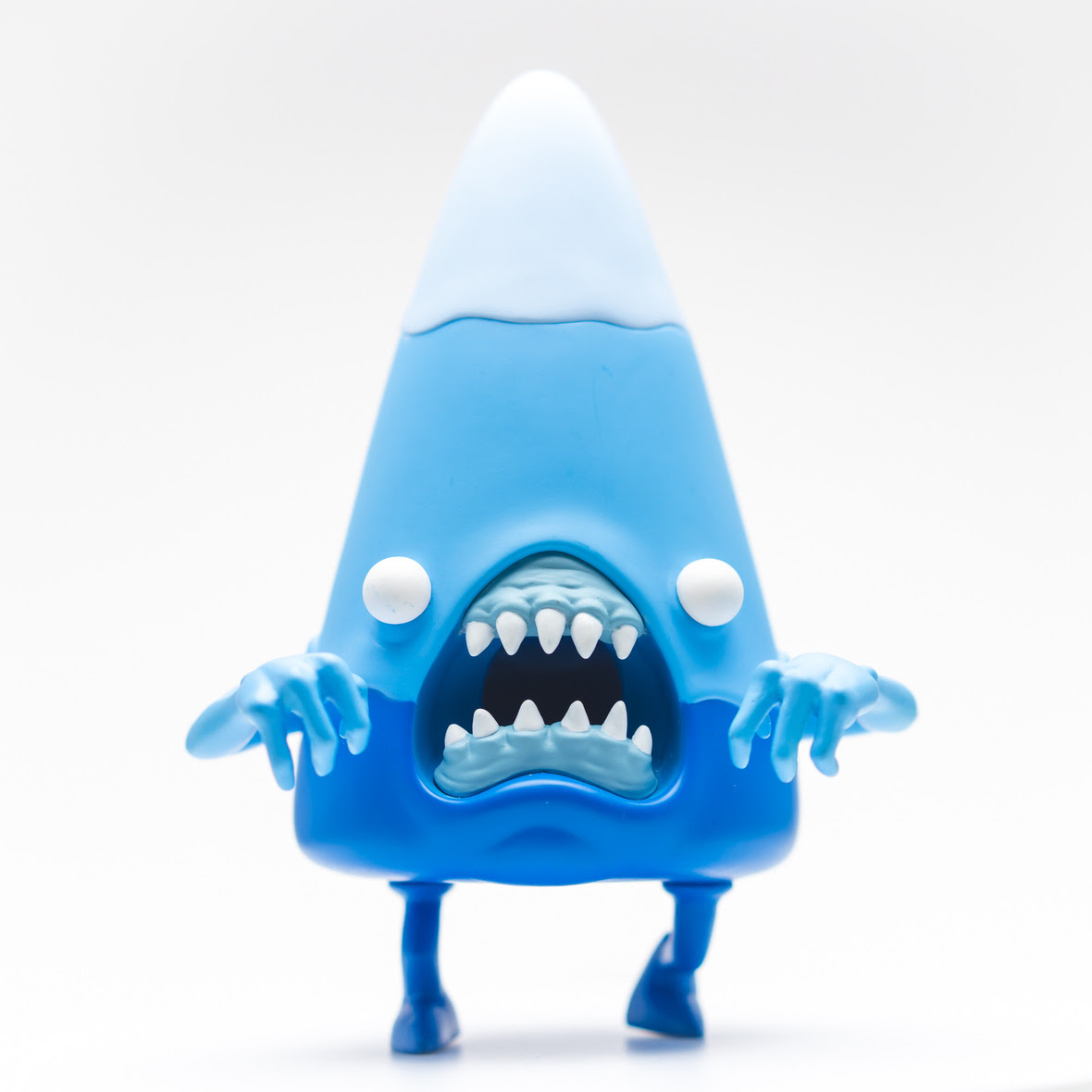 Tenacious Toys Exclusive Candy Cornelius Giant Shark Ed. vinyl art toy by Alex Pardee x 3DRetro